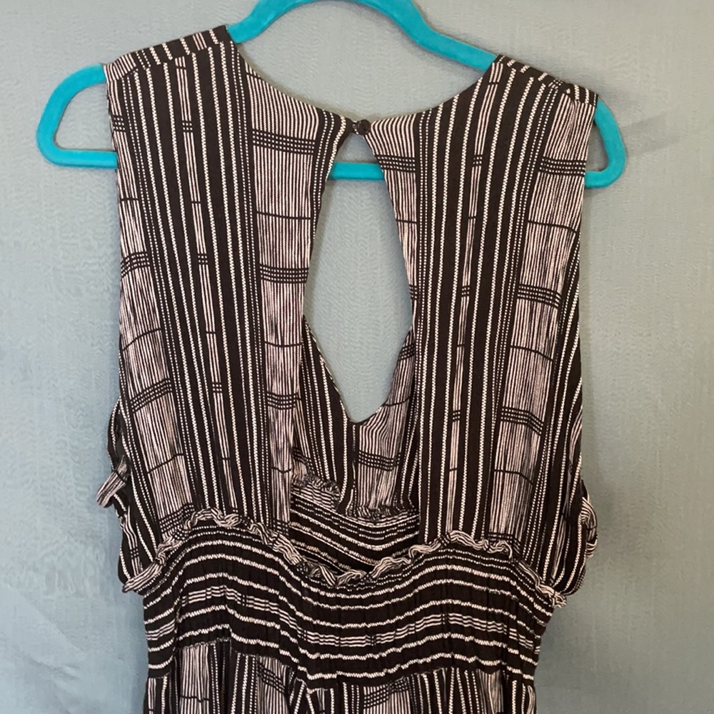 Flowy Romper - image 3